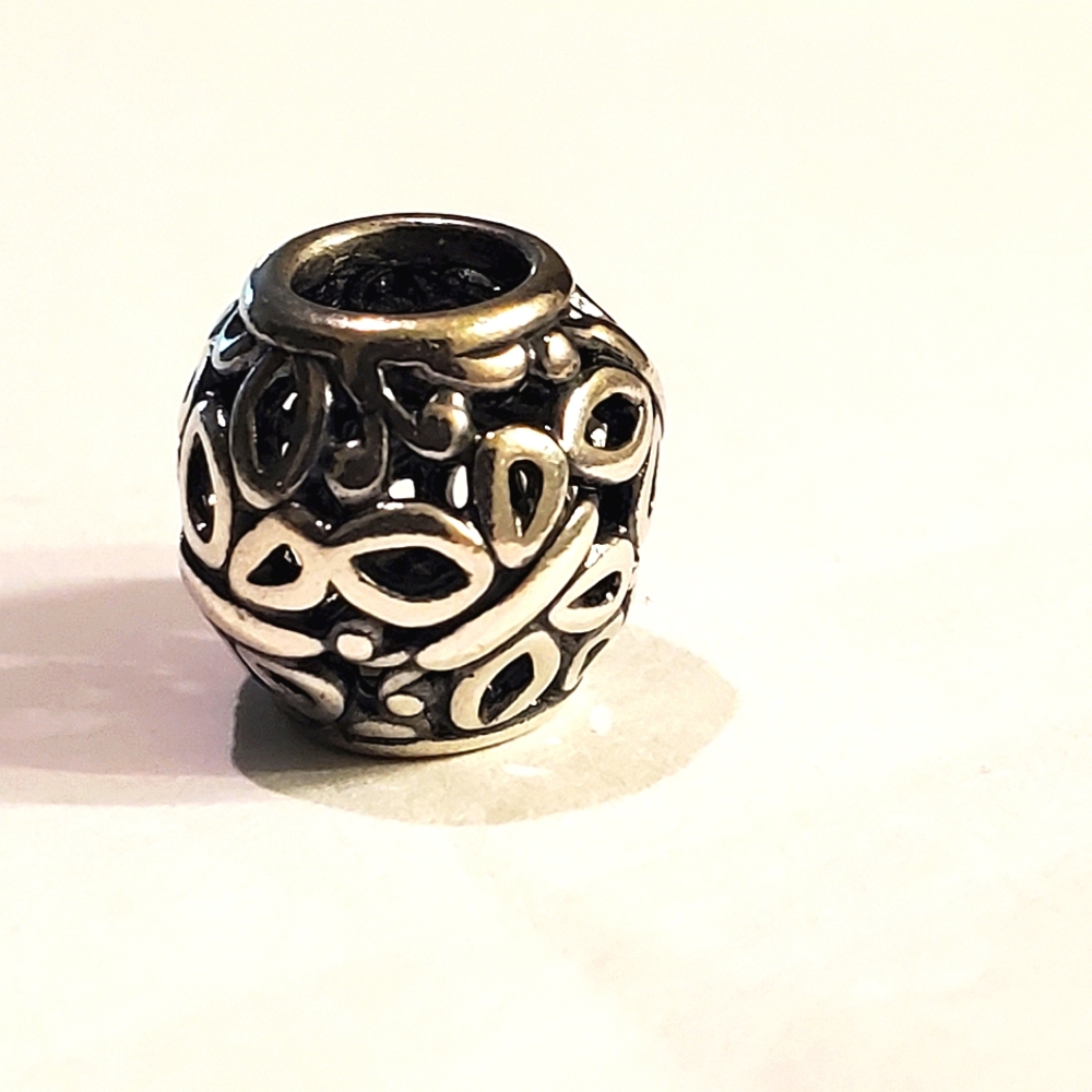 Authentic New Pandora Openwork Butterfly Garden S… - image 4